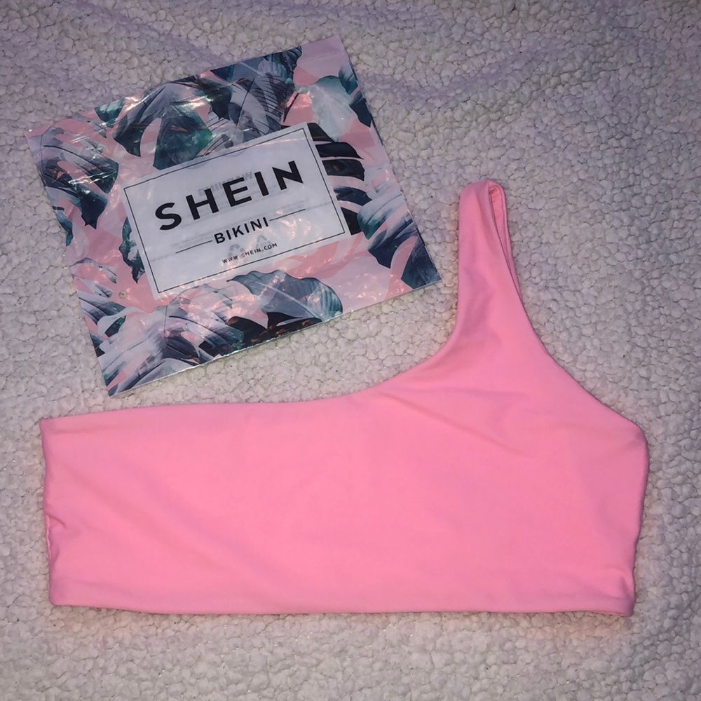 didn’t fit and website doesn’t allow swim returns